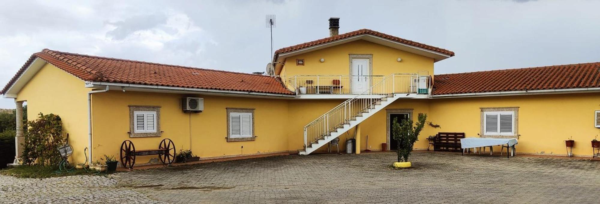 Quinta Da Libelinha Alojamento Local - Mirandela Esterno foto